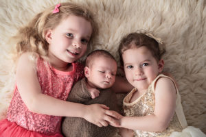 ANP newborn baby boy Hunter, with his siblings, as captured by Lisa from Adelaide Newborn Photography