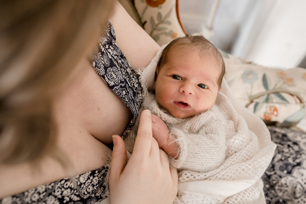 Lifestyle newborn, in-home newborn session, newborn sessions in home, Adelaide newborn photography in home lifestyle newborn sessions