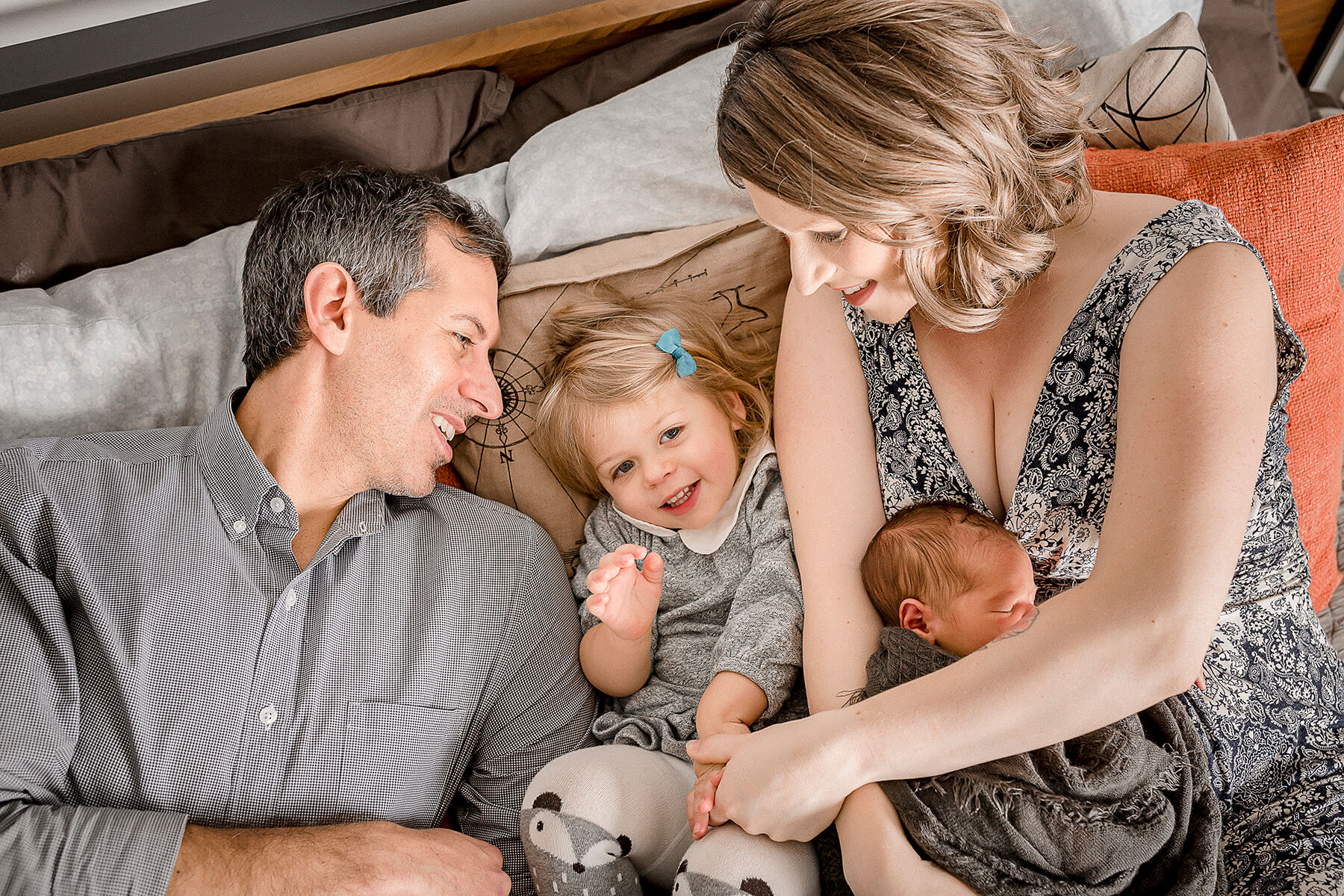 Lifestyle newborn, in-home newborn session, newborn sessions in home, Adelaide newborn photography in home lifestyle newborn sessions