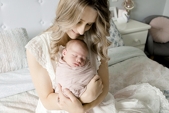 Newborn baby girl baby boy affordable Adelaide Newborn photography newborn photos lifestyle newborn photos